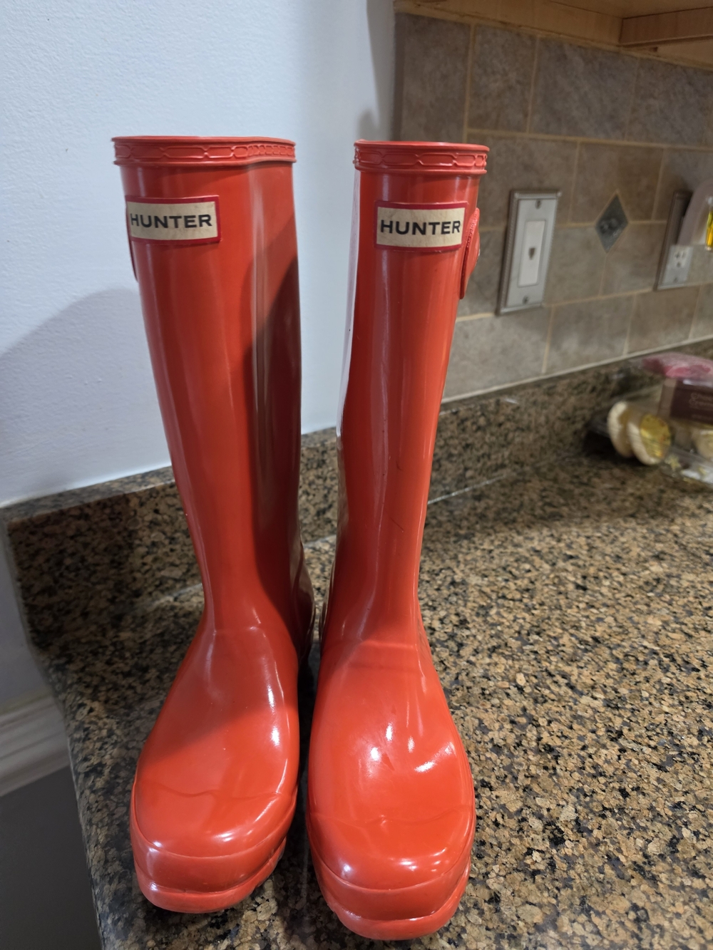 Hunter ORANGE Gloss Rain Boots - Hunter